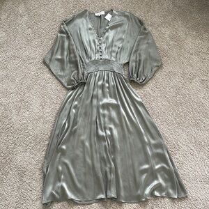 ELLIATT DRESS SIZE L NWT